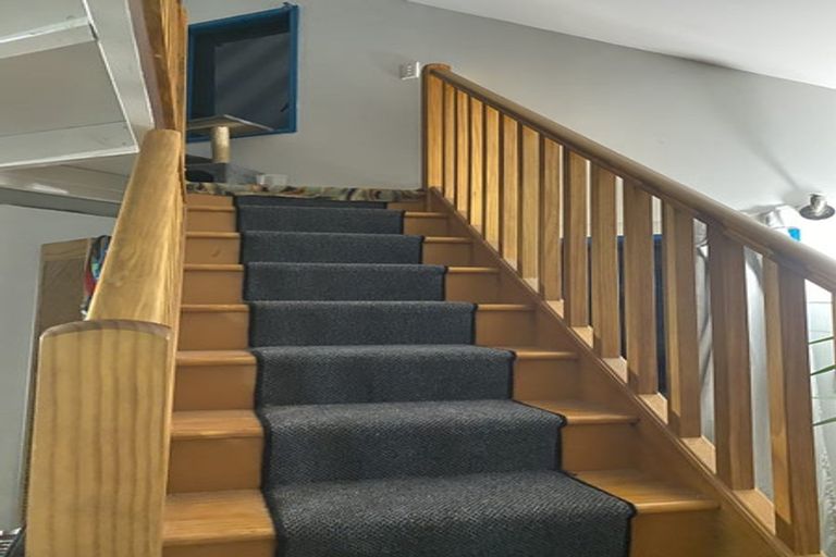 Photo of property in 341 Upper Harbour Drive, Greenhithe, Auckland, 0632