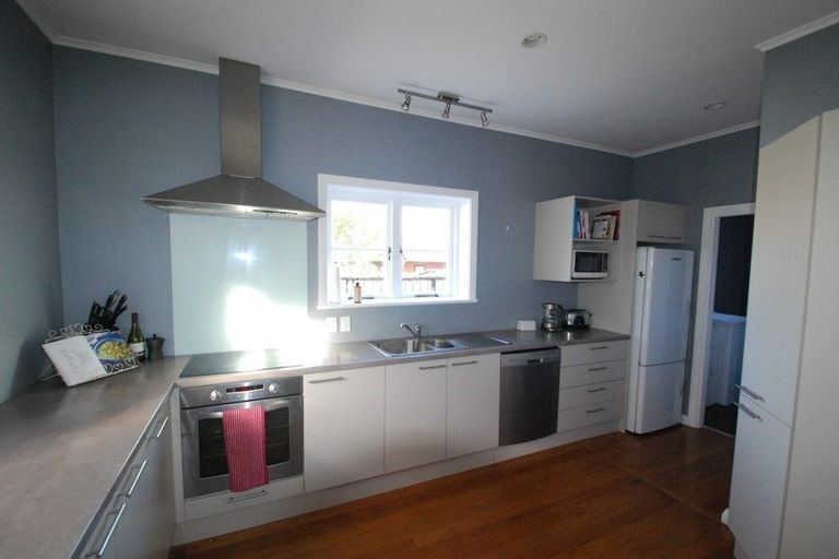 Photo of property in 69 Waiwhetu Road, Waterloo, Lower Hutt, 5011
