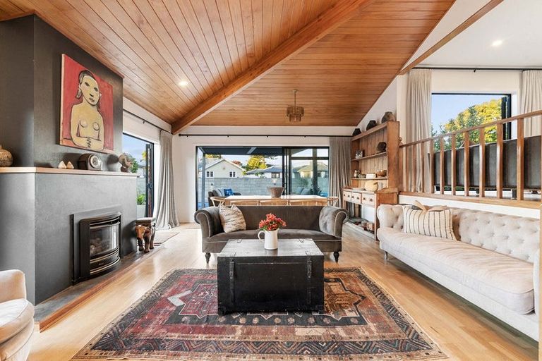 Photo of property in 112 Dickson Road, Papamoa Beach, Papamoa, 3118