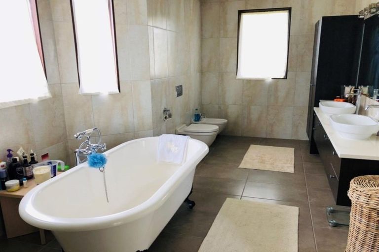 Photo of property in 11 Whiteways Drive, Dairy Flat, Albany, 0792