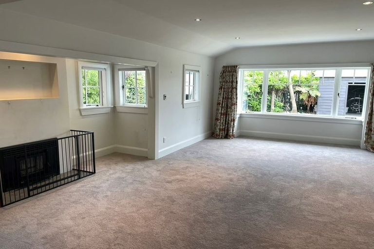 Photo of property in 74 Derby Street, St Albans, Christchurch, 8014