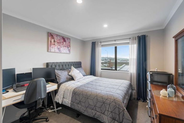 Photo of property in 20 Brian Keogh Lane, Wigram, Christchurch, 8025