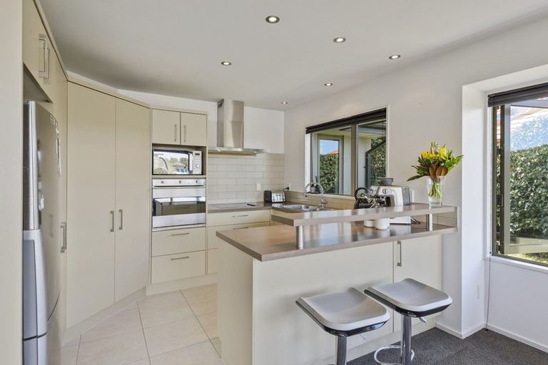 Photo of property in 72 Eastwood Rise, Waimairi Beach, Christchurch, 8083