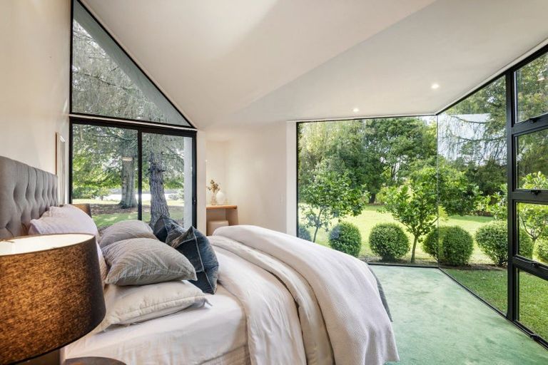 Photo of property in 37 Island View Road, Karaka, Papakura, 2580