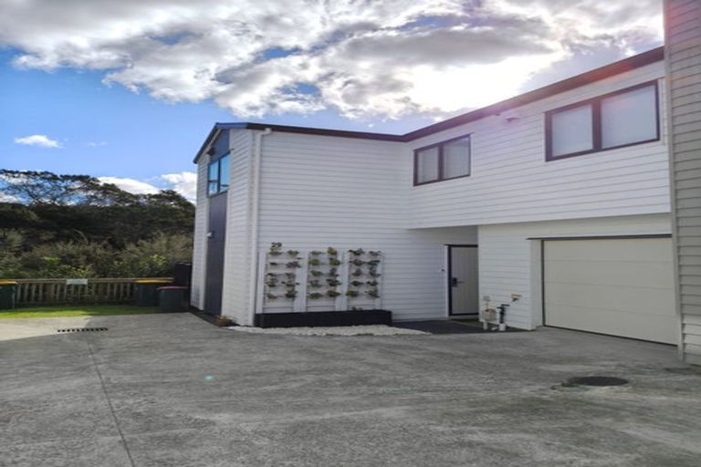 Photo of property in 29 Kaimai Avenue, Massey, Auckland, 0614
