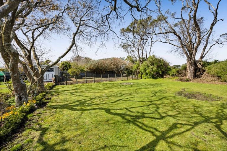 Photo of property in 107-109 Ihaia Road, Opunake, 4616
