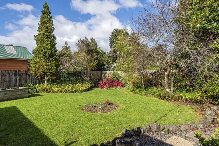 Photo of property in 13 Carr Street, Te Kamo, Whangarei, 0112