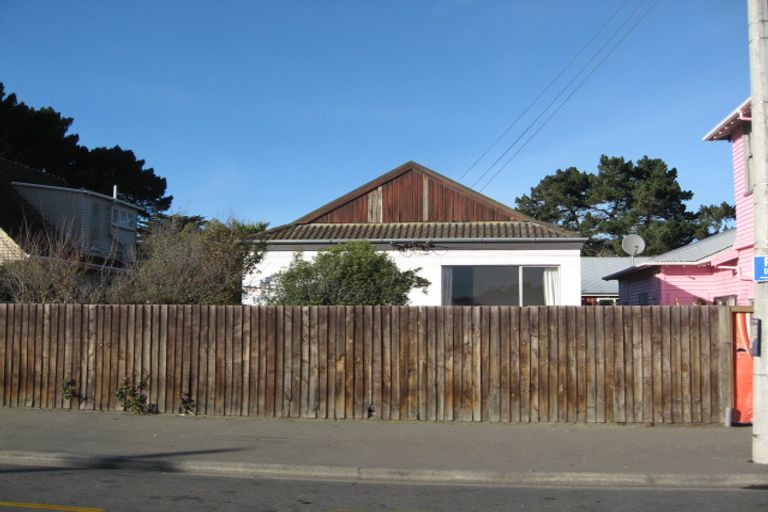 Photo of property in 2/41 Bowhill Road, New Brighton, Christchurch, 8083