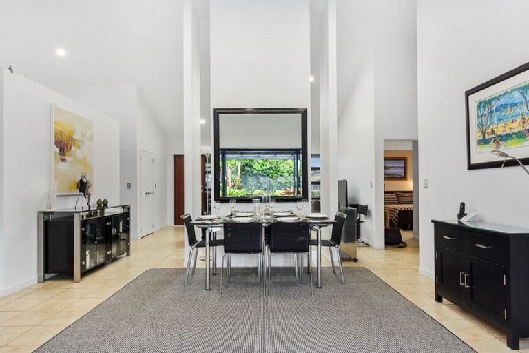 Photo of property in 26 Maesbury Close, Papamoa Beach, Papamoa, 3118