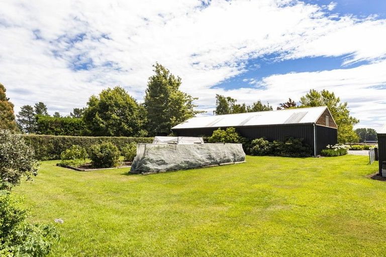 Photo of property in 4 Kennedys Hill Road, Fernside, Rangiora, 7471