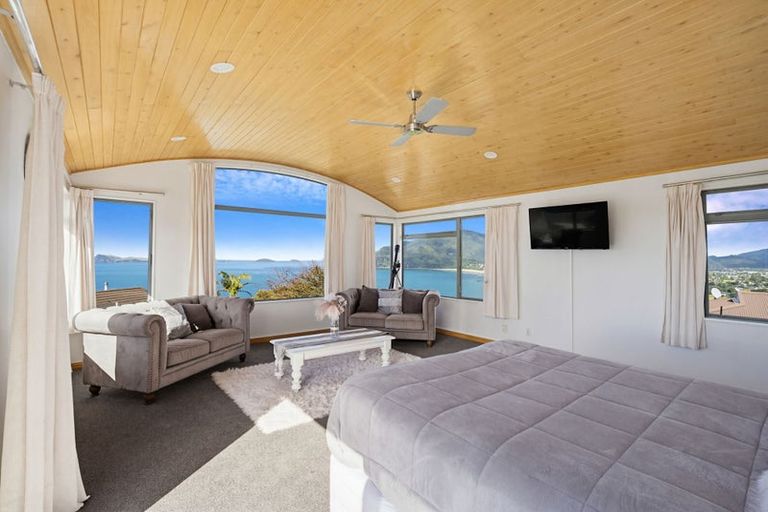 Photo of property in 221 Paku Drive, Tairua, 3508