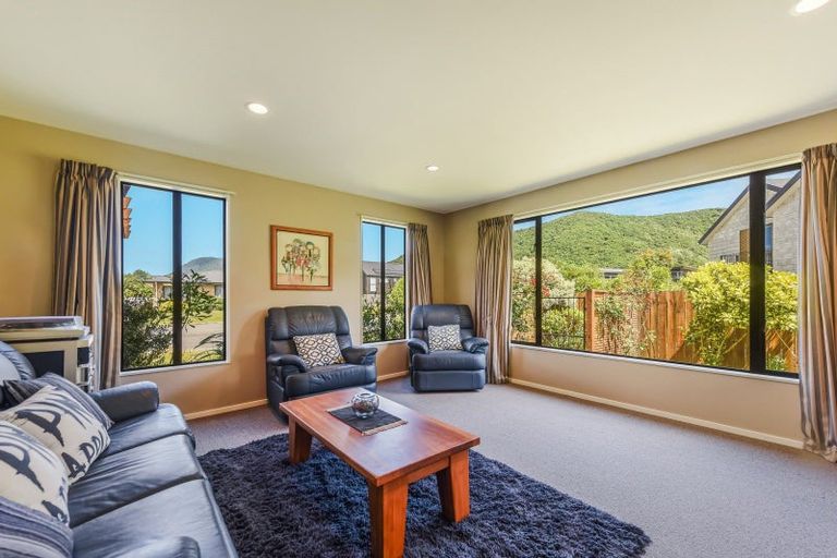 Photo of property in 8 Nautique Place, Waikawa, Picton, 7220