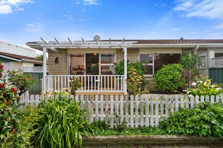 Photo of property in 1/11 Rui Street, Tahunanui, Nelson, 7011