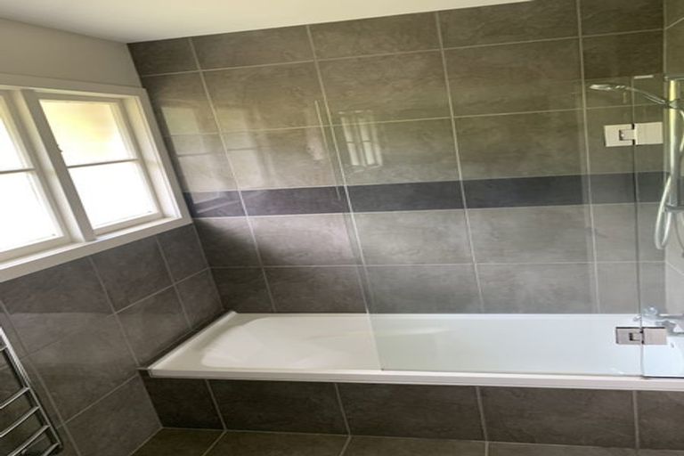 Photo of property in 36 Brabourne Street, Hillsborough, Christchurch, 8022