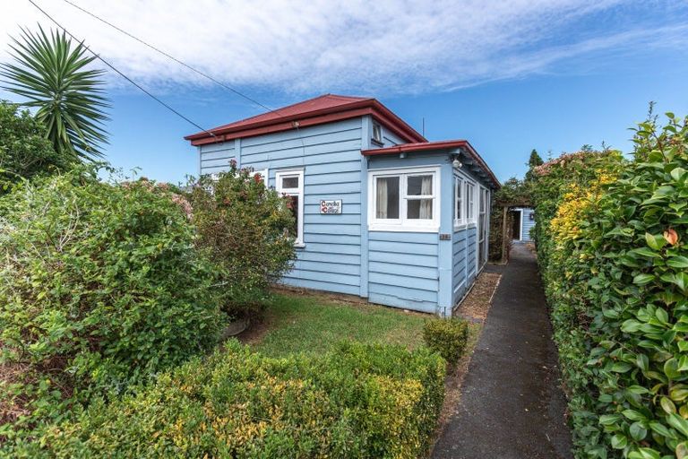 Photo of property in 10 Bradley Street, Paeroa, 3600