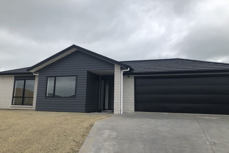 Photo of property in 1 Reponui Court, Rototuna North, Hamilton, 3210