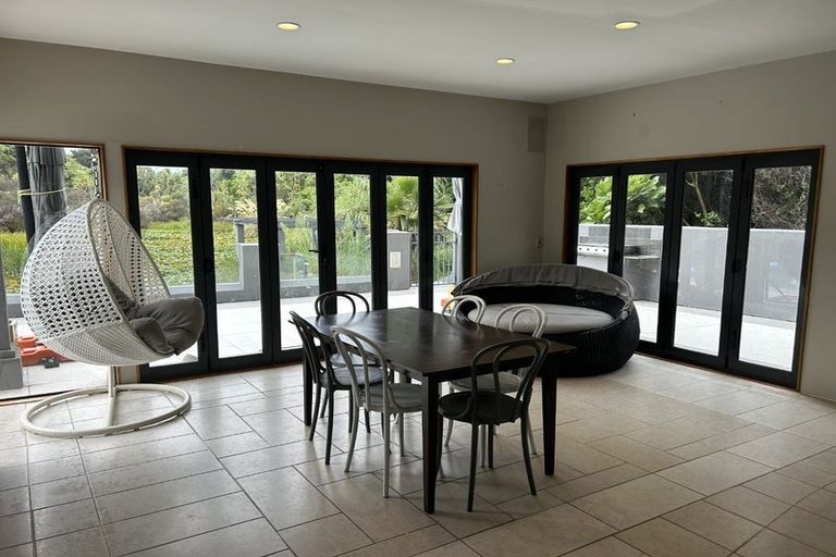 Photo of property in 85 Ngarara Road, Waikanae, 5036