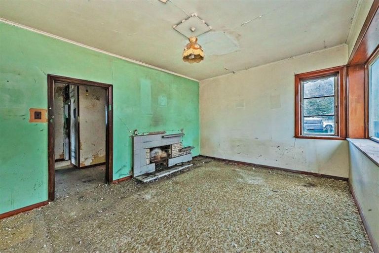 Photo of property in 53 Main Road, Redcliffs, Christchurch, 8081