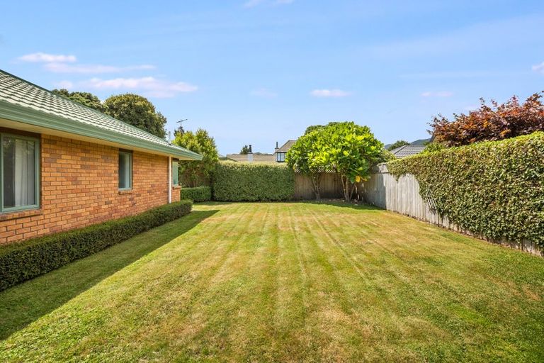 Photo of property in 6 Horopito Road, Waikanae, 5036