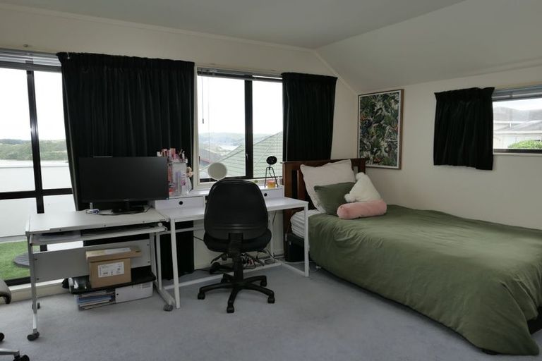 Photo of property in 41 Halladale Road, Papakowhai, Porirua, 5024