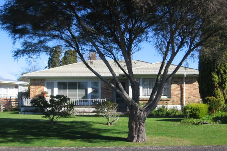 Photo of property in 43 Haultain Street, Fairfield, Hamilton, 3214