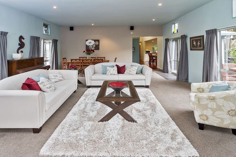 Photo of property in 7 Wades Road, Whitford, Howick, 2571