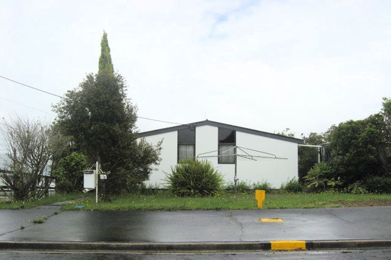 Photo of property in 22 Kokich Crescent, Onerahi, Whangarei, 0110