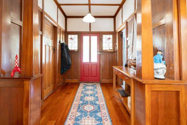 Photo of property in 34 Oban Street, Wadestown, Wellington, 6012