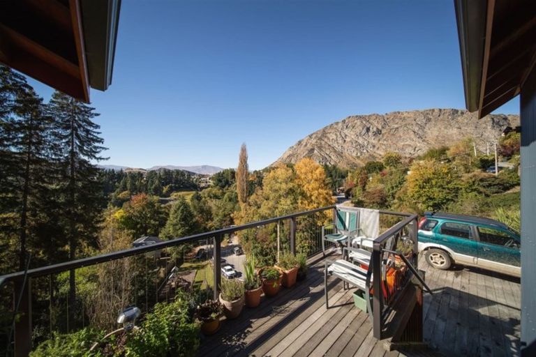Photo of property in 67 Mcchesney Road, Arthurs Point, Queenstown, 9371
