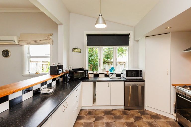 Photo of property in 619a Ferguson Street, Terrace End, Palmerston North, 4410