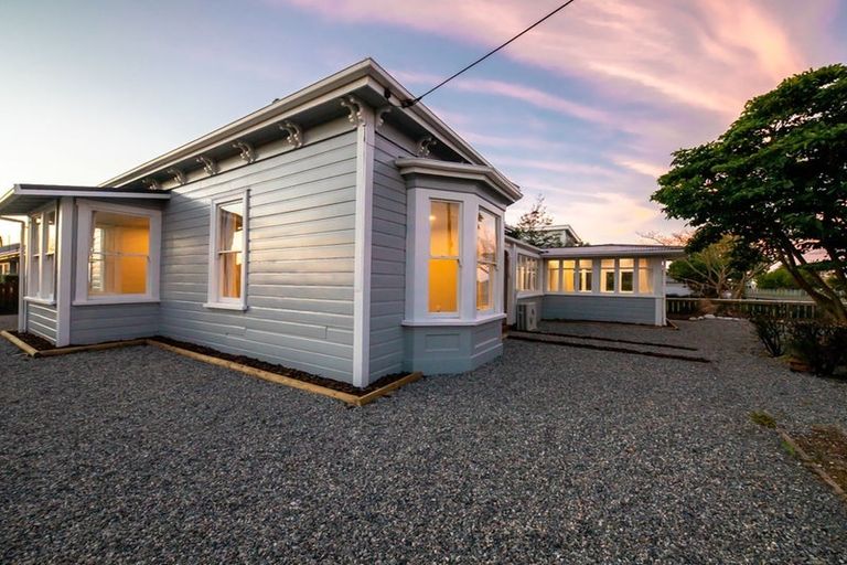 Photo of property in 96 Romilly Street, Westport, 7825