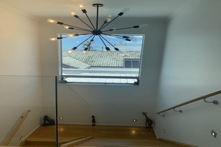 Photo of property in 4 Terrace Avenue, Mount Maunganui, 3116