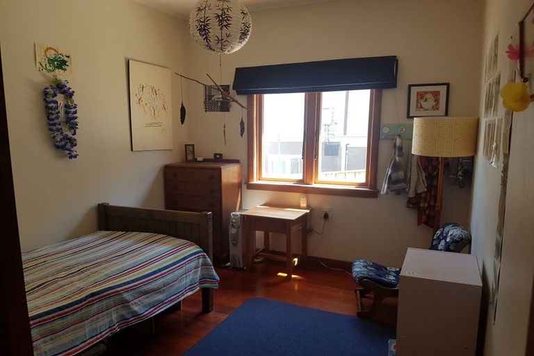 Photo of property in 108 Russell Terrace, Berhampore, Wellington, 6023