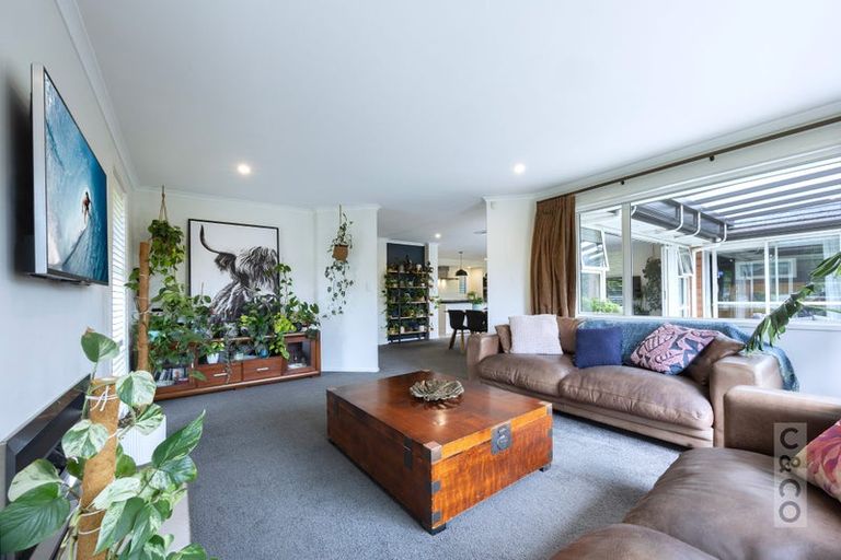 Photo of property in 58 Muriwai Road, Waimauku, 0812