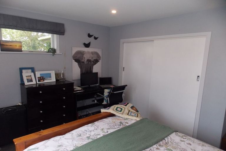 Photo of property in 3 Denbigh Place, Awapuni, Palmerston North, 4412