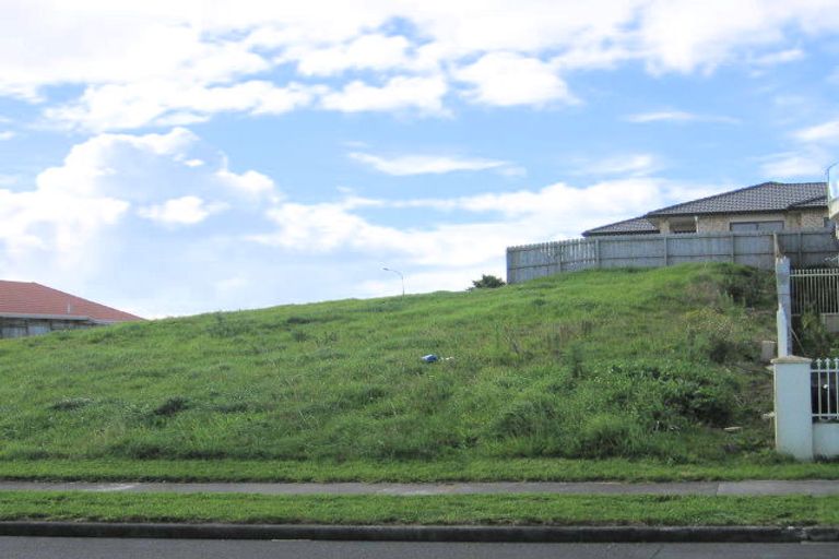 Photo of property in 54 Goodwood Drive, Goodwood Heights, Auckland, 2105