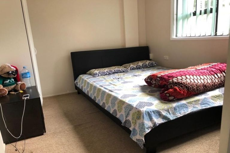 Photo of property in 52 Everglade Drive, Goodwood Heights, Auckland, 2105