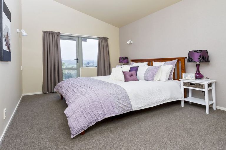 Photo of property in 7 Wades Road, Whitford, Howick, 2571