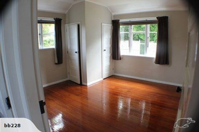 Photo of property in 228 Hurstmere Road, Takapuna, Auckland, 0622