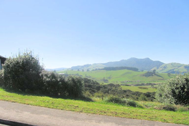 Photo of property in 170 Centennial Drive, Whitianga, 3510