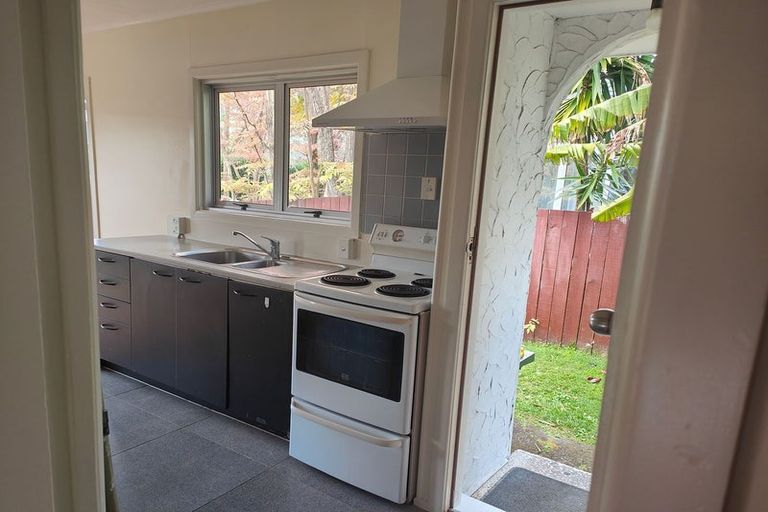 Photo of property in 38 Durham Street, Te Atatu Peninsula, Auckland, 0610