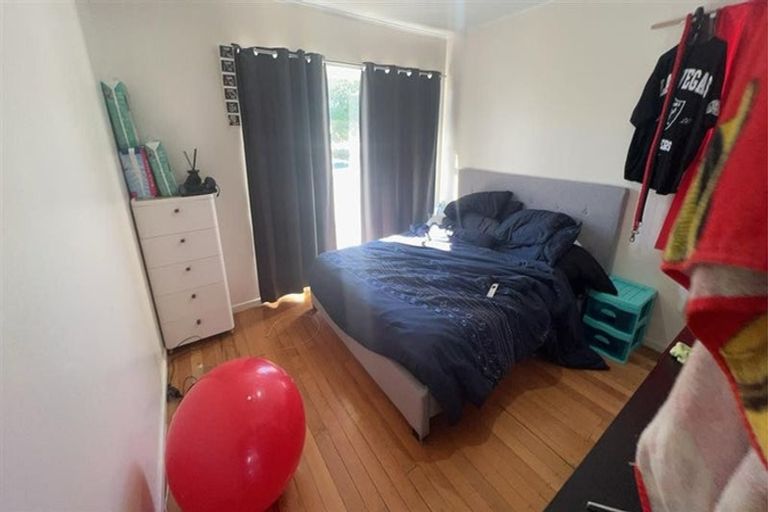 Photo of property in 5 Bolton Place, Otara, Auckland, 2023