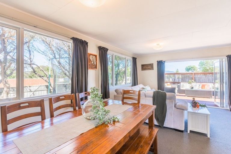 Photo of property in 57 Mazengarb Road, Paraparaumu Beach, Paraparaumu, 5032