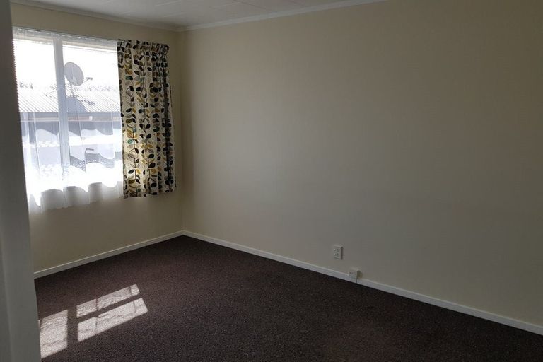 Photo of property in 3/54 Martin Street, Wallaceville, Upper Hutt, 5018