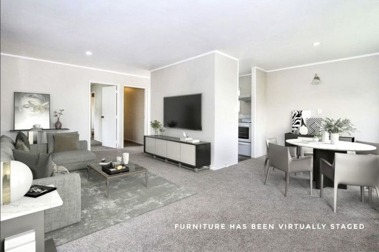 Photo of property in 2/332 Whangaparaoa Road, Stanmore Bay, Whangaparaoa, 0932