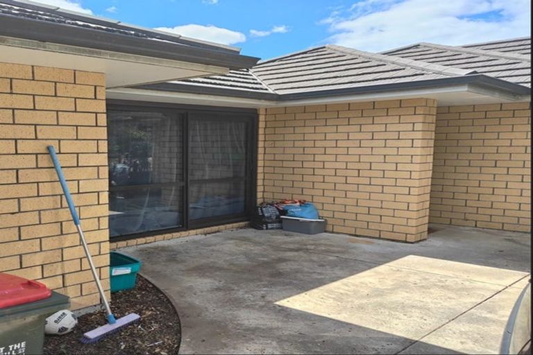 Photo of property in 102 Te Manatu Drive, Huntington, Hamilton, 3210
