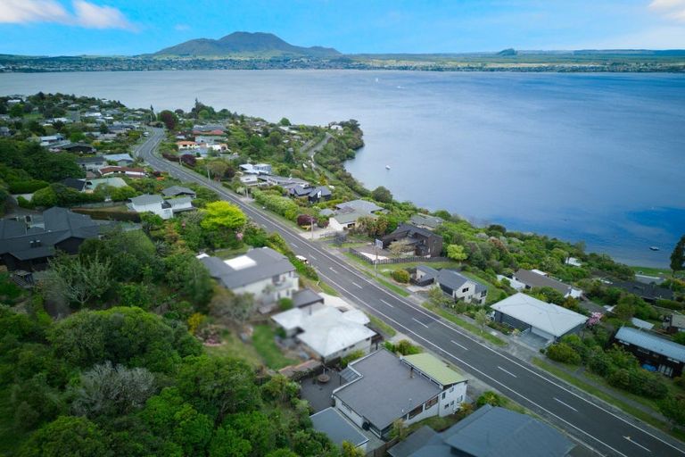 Photo of property in 80 Wakeman Road, Acacia Bay, Taupo, 3330