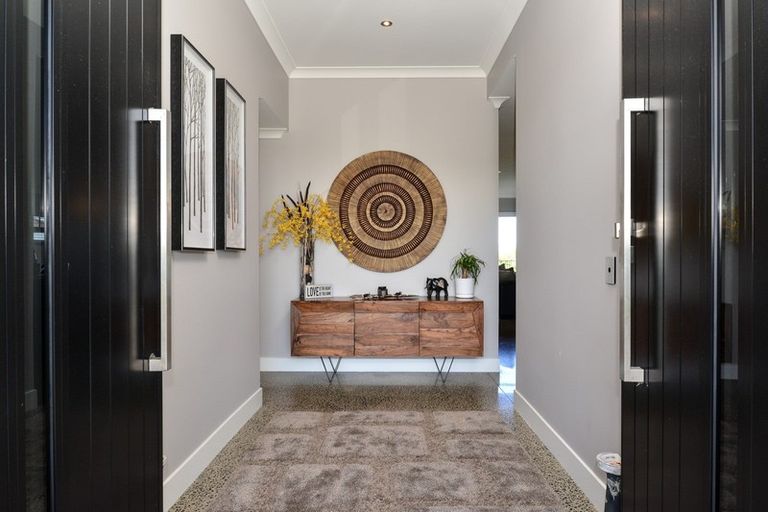 Photo of property in 66 Helen June Avenue, Flagstaff, Hamilton, 3210