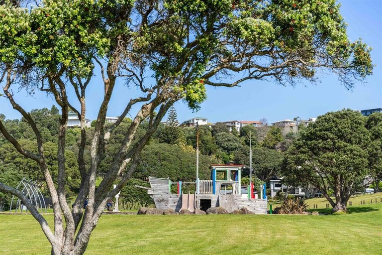 Photo of property in 121 Onemana Drive, Onemana, Whangamata, 3691