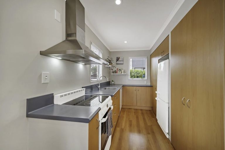 Photo of property in 135 Waltham Road, Sydenham, Christchurch, 8023